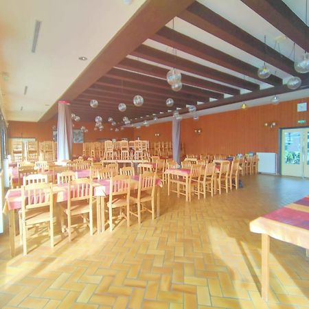 La Moraine Hotel Garin Buitenkant foto